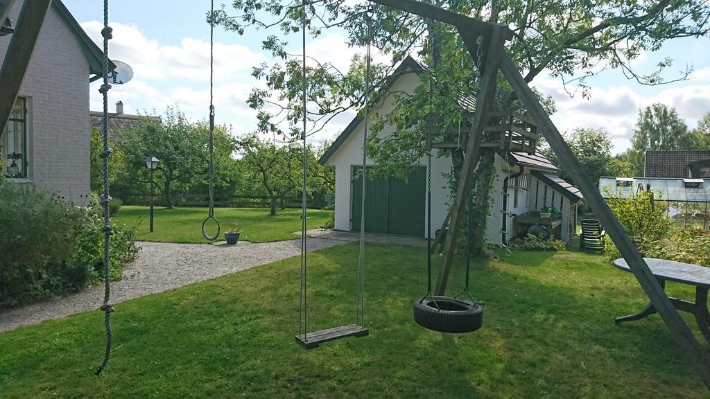 Hotel Lillan Torna Hallestad Exteriér fotografie