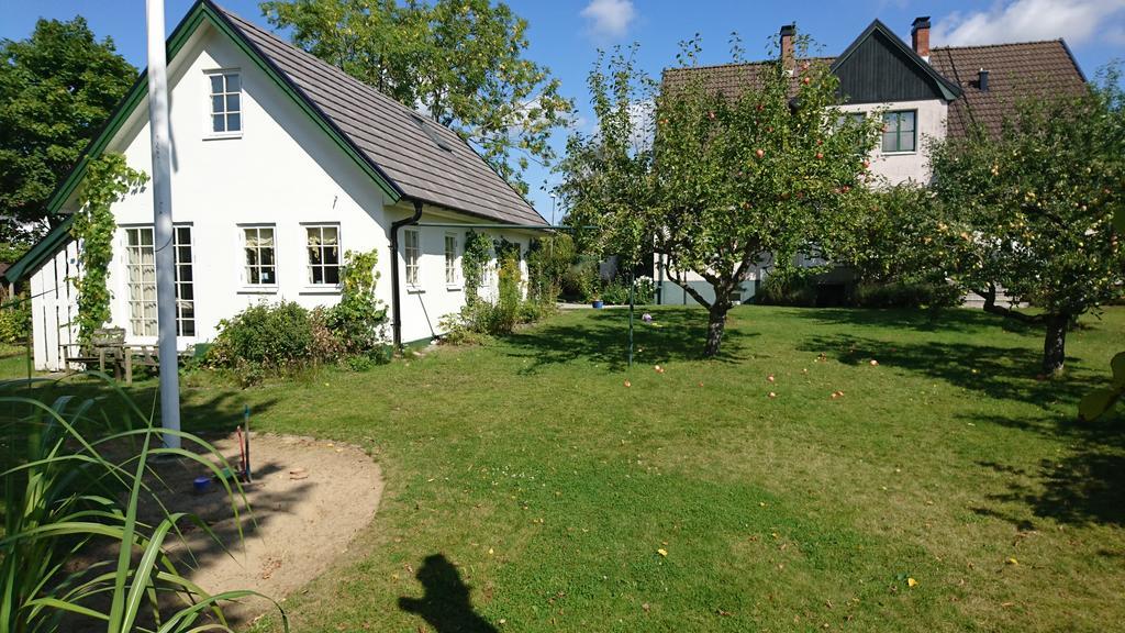 Hotel Lillan Torna Hallestad Exteriér fotografie