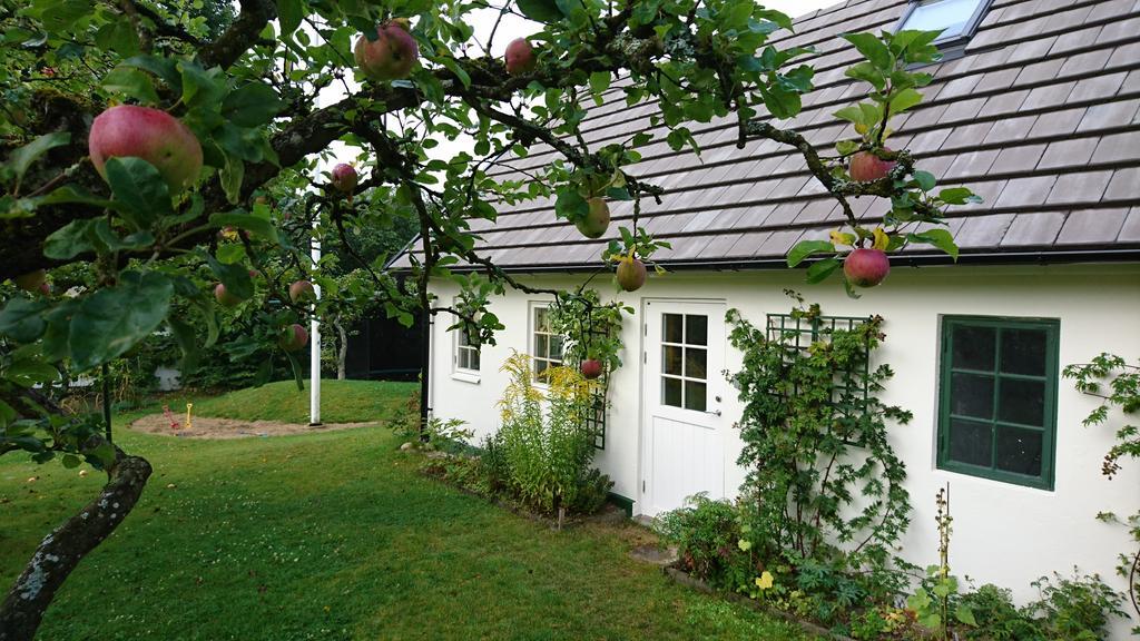 Hotel Lillan Torna Hallestad Exteriér fotografie